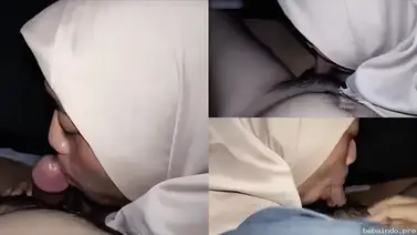 Bokep Jilbab Sepupu Diam-Diam Masuk Kamar poster