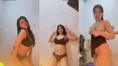 Dokumentasi Ani Wibu Tobrut Cantik Kasur poster
