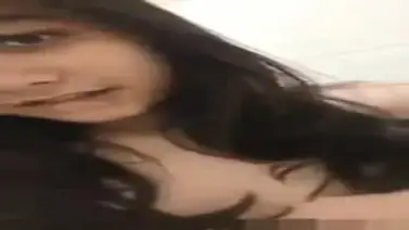 Dokumentasi Naomi Micha Cantik Di Kamar Mandi poster
