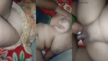 Tante Desa Cantik Pasrah Goyang Kasur Crot poster